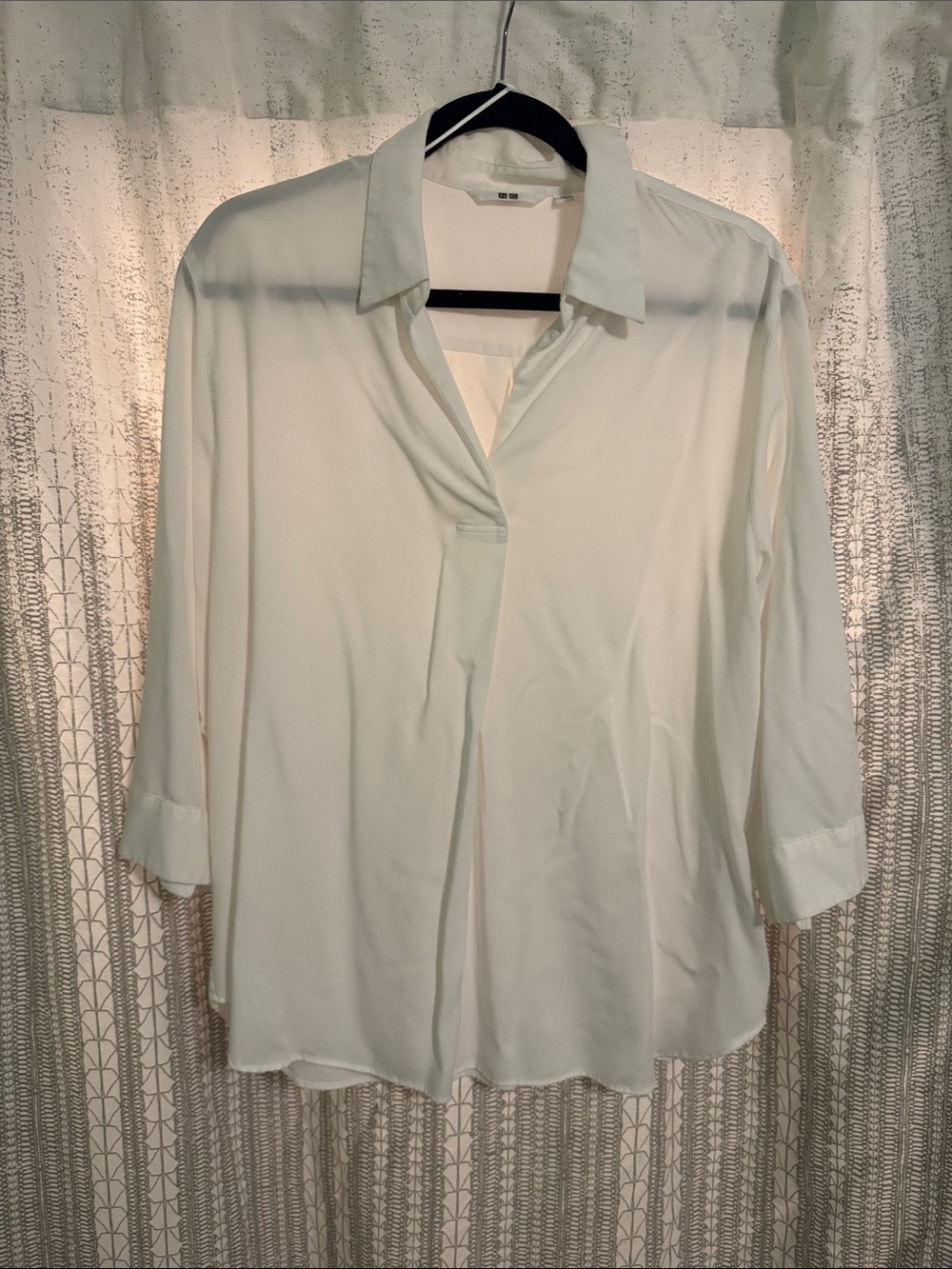 Uniqlo Rayon 3/4 sleeve Shirt- White